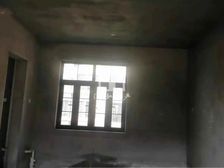 江边 万达茂带俩个车位 中间位置 带大露台 价格可谈