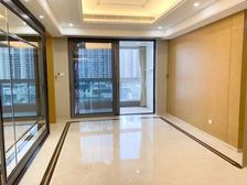 业主降价急售 金地壹粤府 豪华装修 省税 价格可谈 随时看房