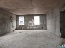 滨江别墅区6房2厅850万