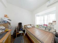 中惠岭秀 全新三房,家具家电。齐全拎包入住。