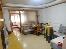 新海阳东街 南北通透 棚上一楼 70.54平60万