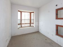 大三房两卫,采光ok,诚意出售