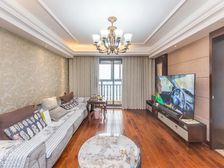 北郊本部空置 高楼层 28 凯纳华侨城 4室2厅 精装修