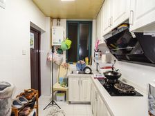 普陀四村1室1厅1卫1阳台南4/6层