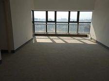 三水湾 小区三面环水 采光充足 视野宽阔 配套设施齐全