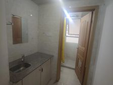 公园18723室2厅1卫南朝向220.0万元/套出售