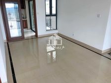 云星钱隆首府E区3房2厅225万
