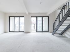 弘阳燕澜风华五区 6室2厅 毛坯