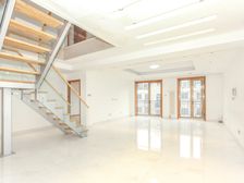 万泉新新家园 官邸大复式 中间位置 车储齐全 看房随时