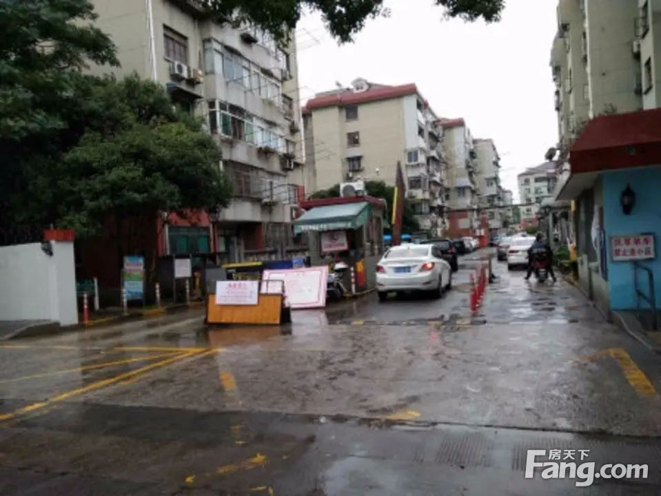 小区相关图