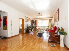 首付30%南北向,三居眼镜房,业主诚心出售