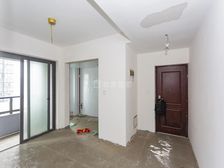 龙湖天街1期,4房2卫,清水毛坯,有车位,诚意出售,看房方便