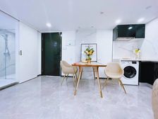 投姿,价格可议,经典户型。买一层送一层!租金高!交通好!