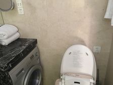 银亿环球中心1室1卫南朝向56.0万元/套出售