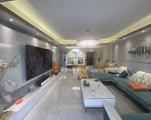铭湖经典 3房2厅175万