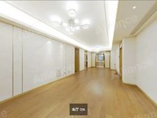 推荐,房主急售 万象华府136平精装修558.00万元