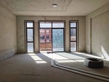 真实房源、青秀山下天然氧吧 带电梯双层叠墅 南北通透 毛坯