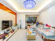 飞龙吾悦大名城旁天山花园 3室2厅 精装修价格可谈