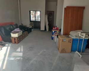 小区新 朝南 临地铁 中间楼层 商品住宅 满二