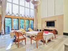 保利香雪山别墅 大花园 送车位 安静 急售 首付低 可看