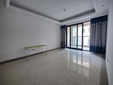 富力院士廷一期3室2厅2卫南朝向178.0万元/套出售