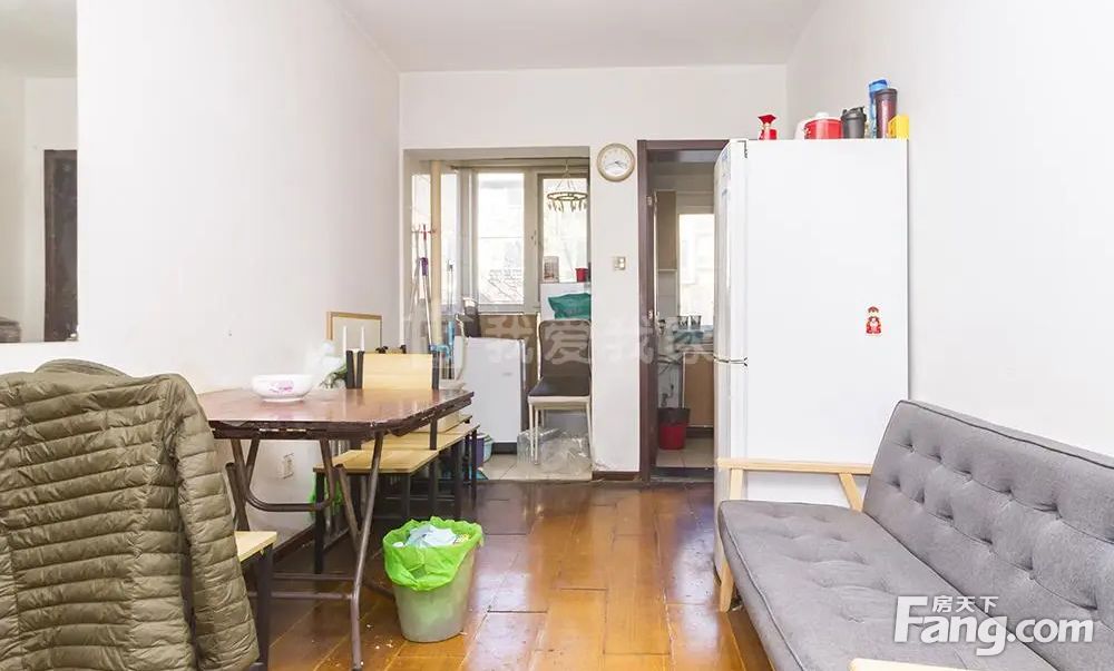 新宫翠海明苑2室2厅1卫满五商品房低楼层出行方便