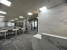 市中心 云蝠大厦 豪华装修带全套家具面积360平定制房源