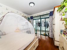 奥林清华西区,满五年,中上楼层,西户采光时间长,学位在