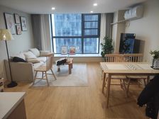 高新宝龙商业广场2室1厅1卫南朝向108.0万元/套出售