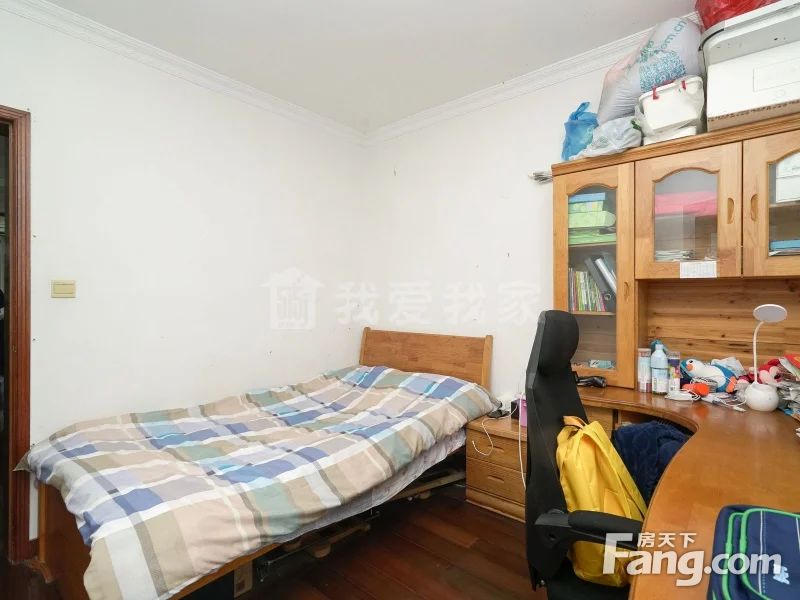 姑苏市区d铁房彩香一村五区大客厅朝南户型非顶楼诚售