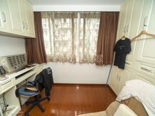 精装修,楼层佳,带阳台,可拎包入住,周边配套齐全