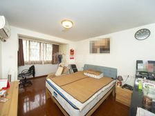 精装修,楼层佳,带阳台,可拎包入住,周边配套齐全