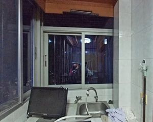 镇安花园2室2厅1卫东南朝向172.0万元/套出售