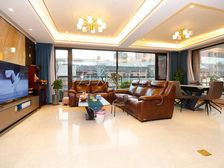 南北通透翡翠公园4室2厅精装修