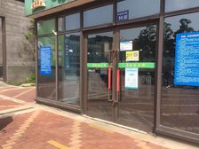 万科第五园金街 双面沿街 三面展示面 层高4.5米