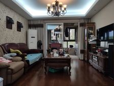 万科公园里,3室有露台,诚心出售