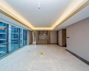 凤起鸣新上东边套不沿马路高楼层南北通诚心卖