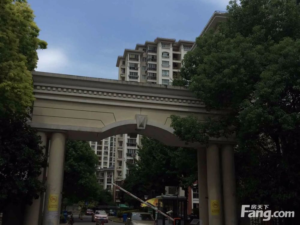 小区相关图