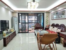 兴进广场三房 兴进上誉三房 户型方正