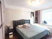 盛世嘉苑3室2厅2卫南朝向150.0万元/套出售