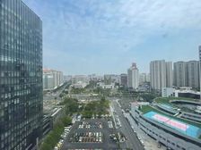 华润幸福里中高楼层 135平 南北对流 22000元平各付