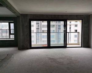 雅戈尔新长岛4室2厅2卫南朝向480.0万元/套出售