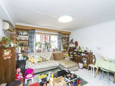 海淀区地铁口 四环里 恩济庄82号院 南北通透 三居室