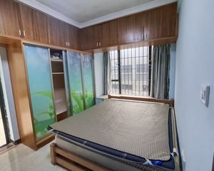华盈东城美域3室2厅 精装修 舒适楼层 满2年