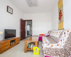 兴房大街12号院配套齐全+新小区+采光好+明厨明卫+诚心出售