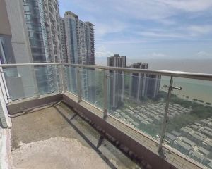 豪宅代表 中海银海湾 龙椅头 气派两层6房 全海景视野