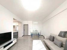 送车位(业主包税)东风广场 南北对流 保养新 中高事业开阔