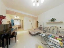 此房满两年,精装修,低楼层边户,万科物业