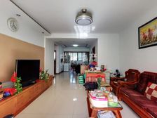 房东置换新房,诚心出售此房,价格好谈,急售