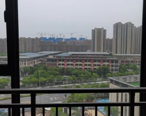 锦港府4室2厅3卫南朝向458.0万元/套出售